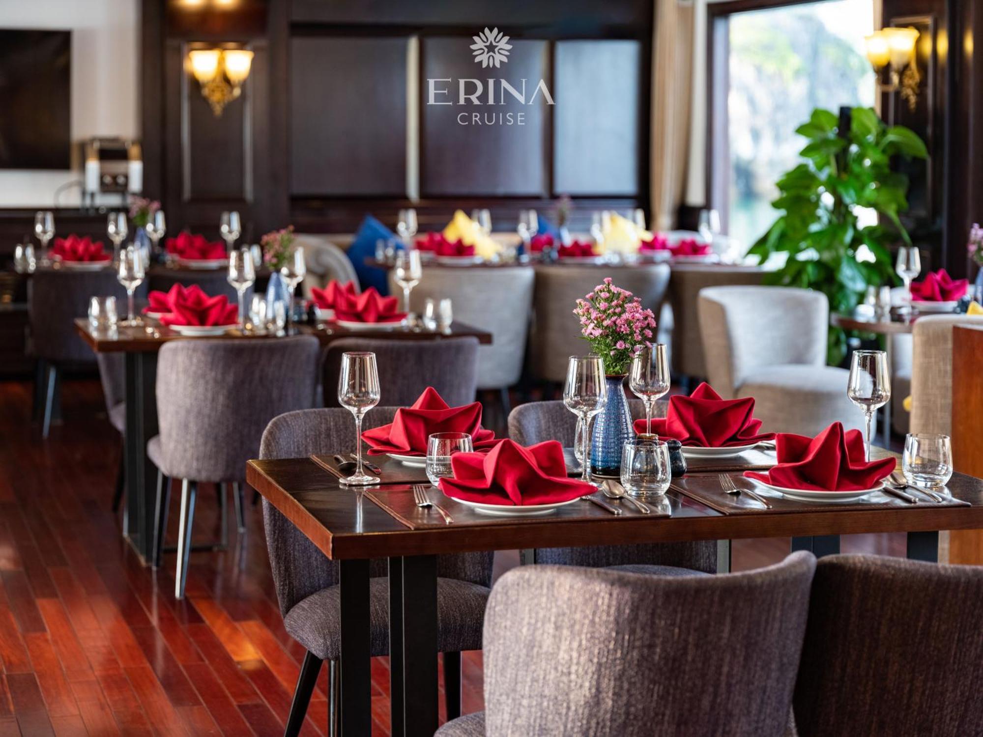 Rosa Cruise 5* Hạ Long
