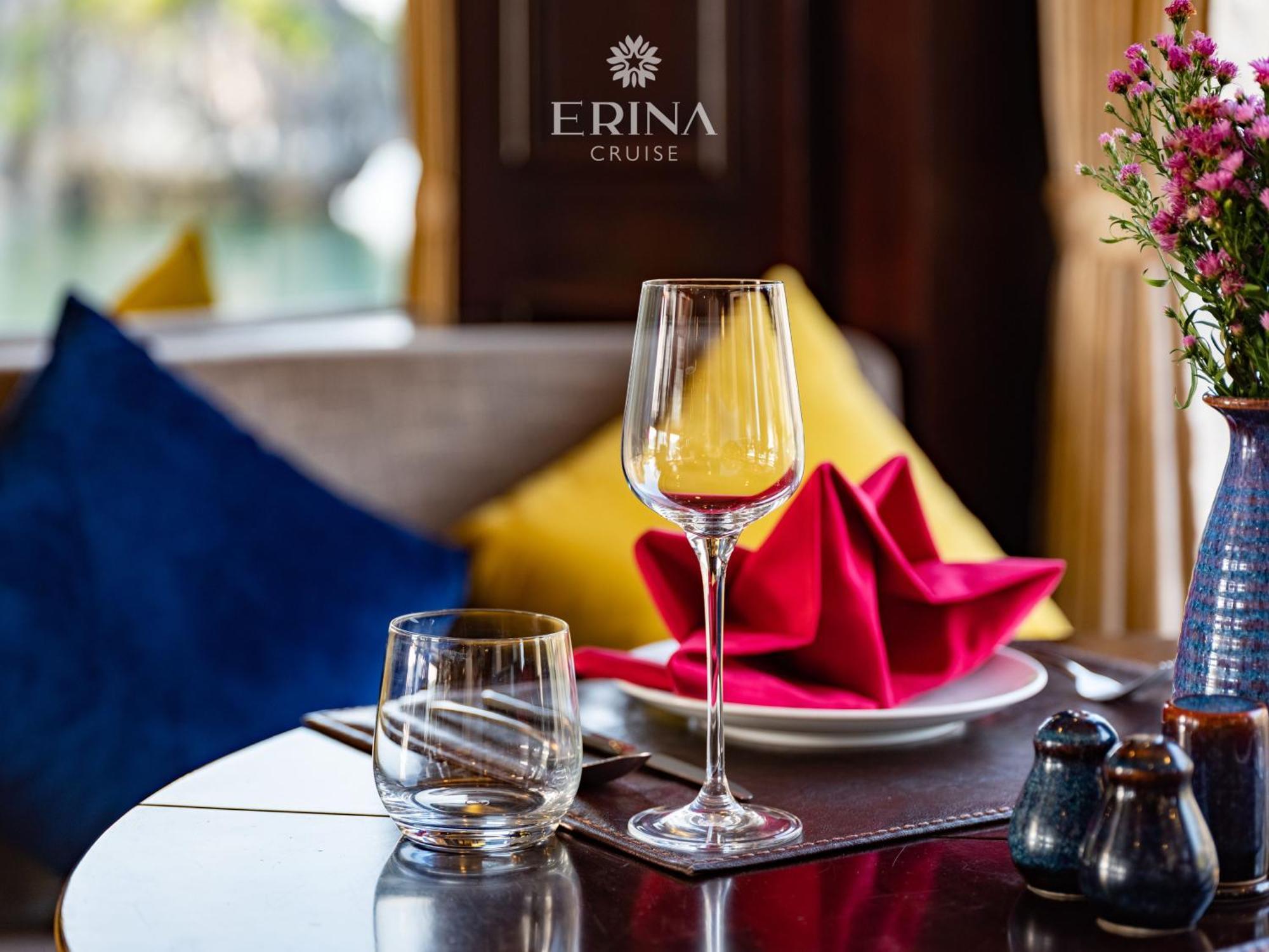  Rosa Cruise Hạ Long