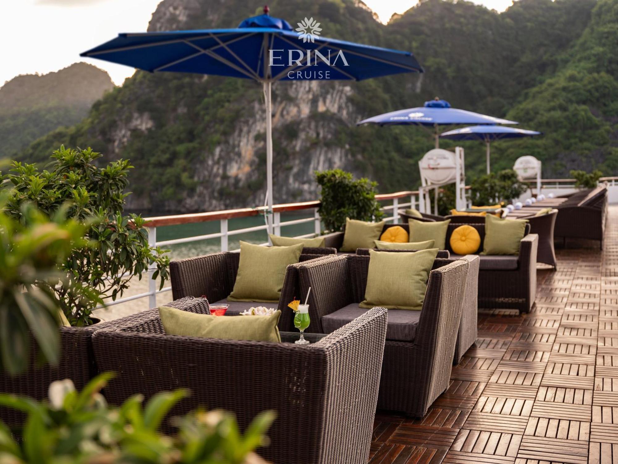 Rosa Cruise 5* Hạ Long